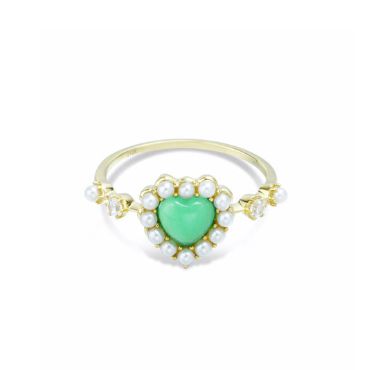 9K Gold Heart-Shaped Apple Green Chalcedony Ring